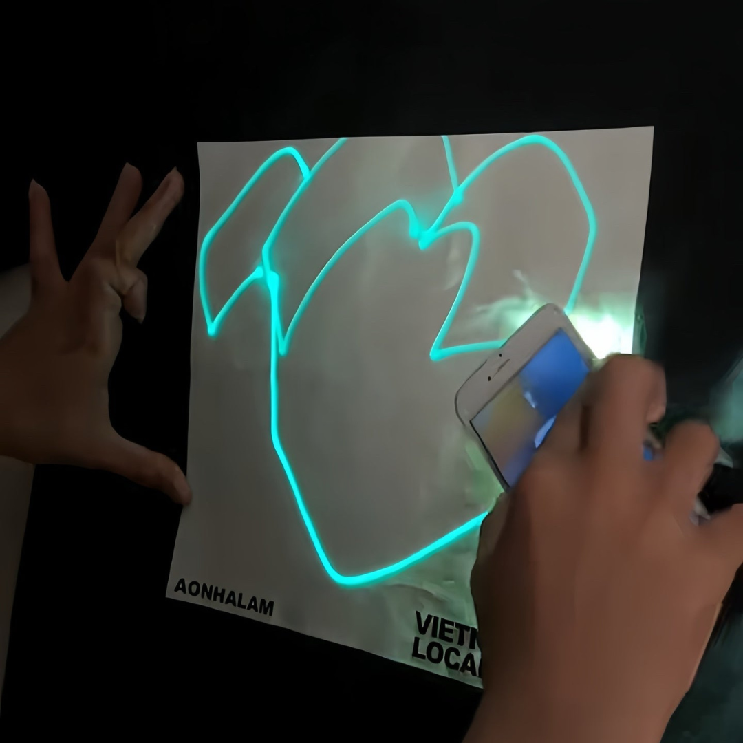 Luminous Glowing Board Shirt for Mess-Free Creative Fun